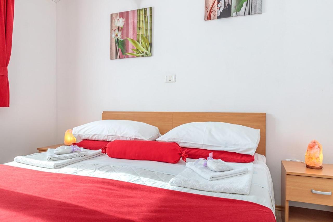Apartments Sveti Leonard Oprtalj Экстерьер фото
