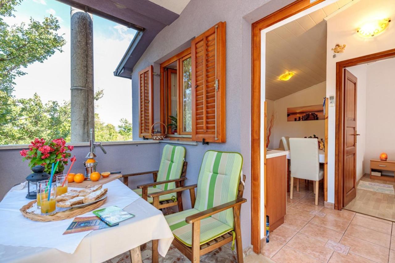Apartments Sveti Leonard Oprtalj Экстерьер фото